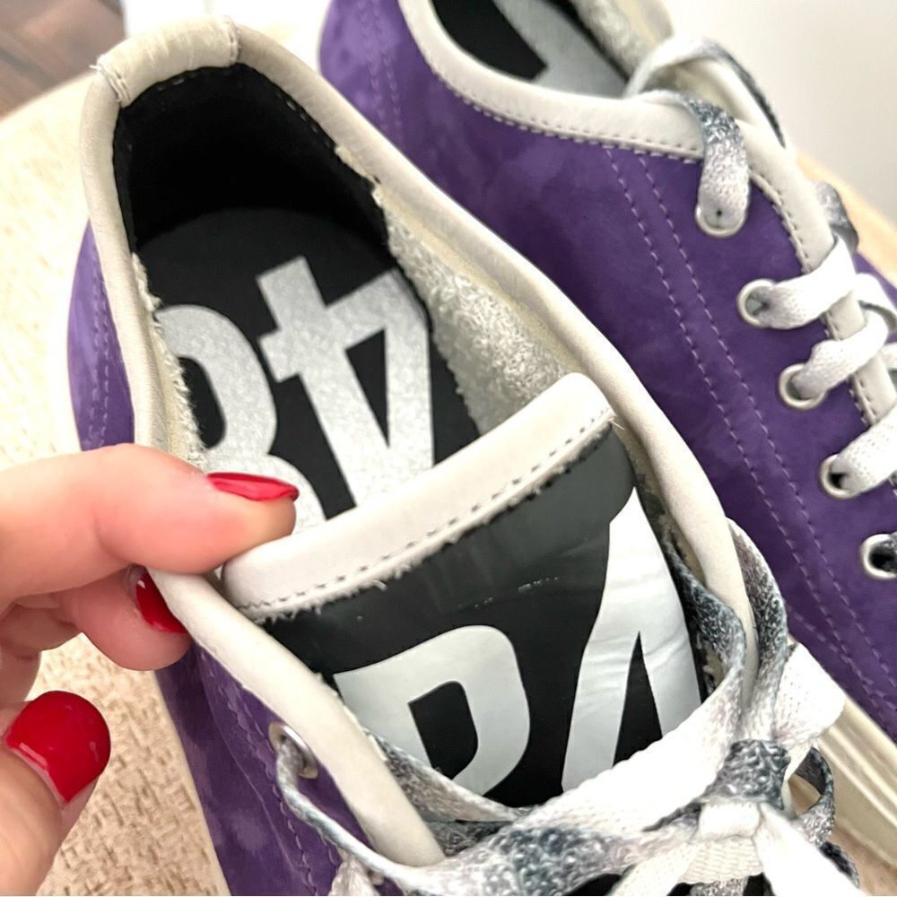 P448 Purple Suede Low Top Lace Up Sneakers size 42 (11.5-12) NWOB - Picture 5 of 9